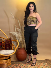 Load image into Gallery viewer, JAILYN CARGO PANTS 2
