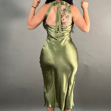 Load image into Gallery viewer, Back for me dress
