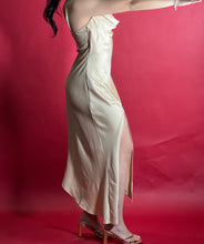 Load image into Gallery viewer, SAFAH DRESS
