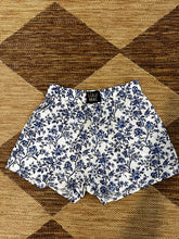 Load image into Gallery viewer, Violet shorts
