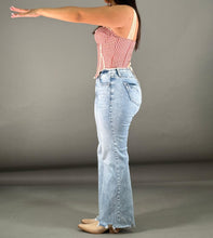 Load image into Gallery viewer, VAQUERA JEANS
