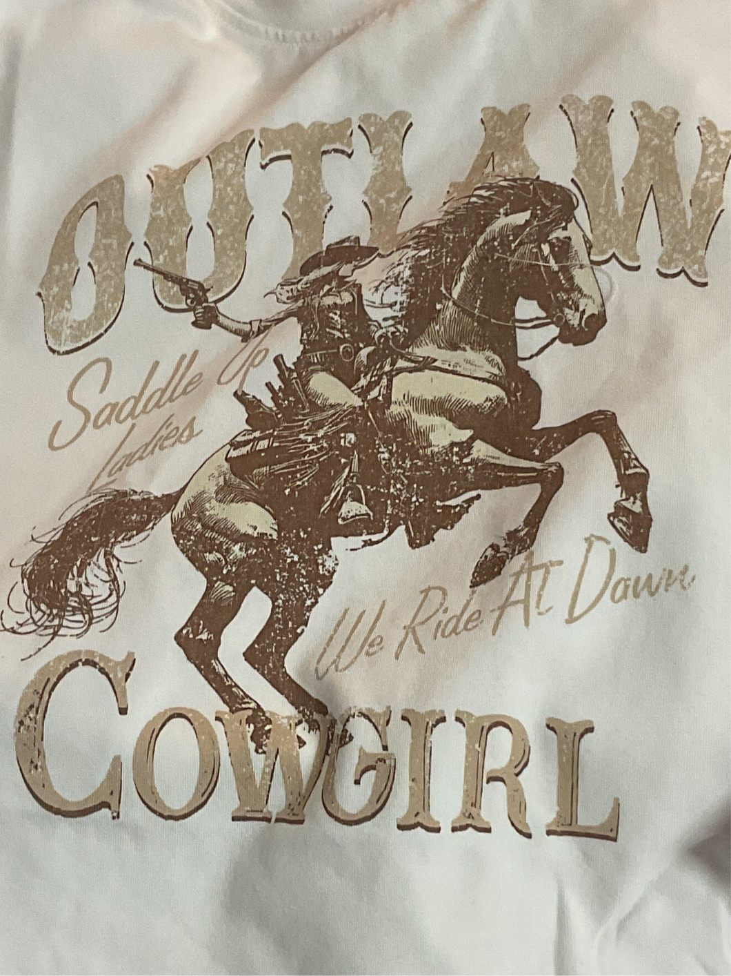 OUTLAW TOP