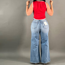 Load image into Gallery viewer, Tall living vest
