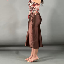 Load image into Gallery viewer, Everly skirt
