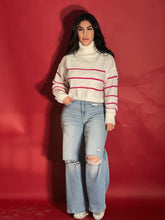 Load image into Gallery viewer, GIRLIE SWEATER
