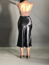 Load image into Gallery viewer, Samba skirt
