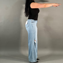 Load image into Gallery viewer, SHEEBAH YOP
