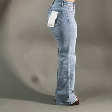 Load image into Gallery viewer, Sarah jeans
