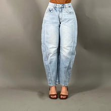 Load image into Gallery viewer, Elite Jean
