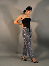Load image into Gallery viewer, SIMPLY CHIC TOP
