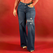 Load image into Gallery viewer, CAMRON JEANS
