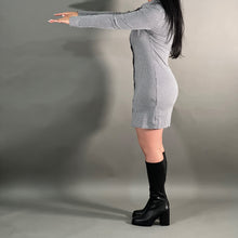 Load image into Gallery viewer, Dutch dress
