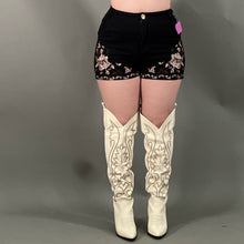 Load image into Gallery viewer, Saddle shorts
