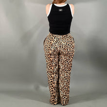 Load image into Gallery viewer, Leopard luxe pants
