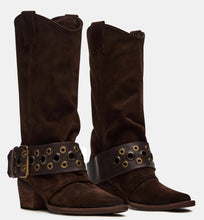 Load image into Gallery viewer, ASHWOOD BROWN SUEDE BOOTS

