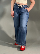 Load image into Gallery viewer, Rhett jeans
