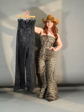 Load image into Gallery viewer, ROSES JUMPSUIT
