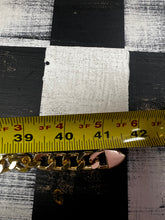Load image into Gallery viewer, Classic chain belt
