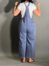 Load image into Gallery viewer, Fashions jumpsuit
