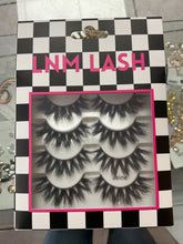 Load image into Gallery viewer, LNM 4 pack lashes
