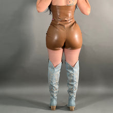 Load image into Gallery viewer, Like to show shorts
