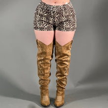 Load image into Gallery viewer, Xolani shorts
