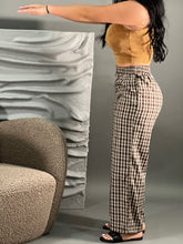 Load image into Gallery viewer, fall pants
