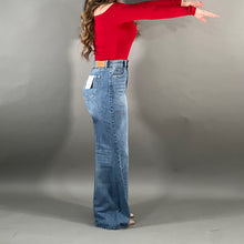 Load image into Gallery viewer, AVALYN TOP
