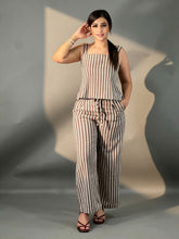 Load image into Gallery viewer, COTTAGE PANTS
