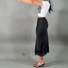 Load image into Gallery viewer, Alexis skirt
