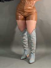 Load image into Gallery viewer, Like to show shorts
