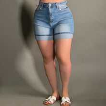 Load image into Gallery viewer, ANGIE SHORTS
