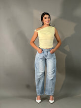 Load image into Gallery viewer, QUEEN TOP
