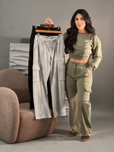 Load image into Gallery viewer, CARGO SWEATPANTS
