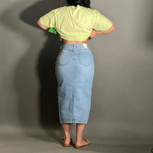 Load image into Gallery viewer, Karina skirt
