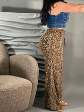 Load image into Gallery viewer, Aveline pants
