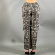 Load image into Gallery viewer, On going jeans

