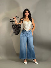 Load image into Gallery viewer, TIMELESS CORSET
